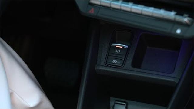 automatyczny hamulec parkingowy i funkcja Autohold